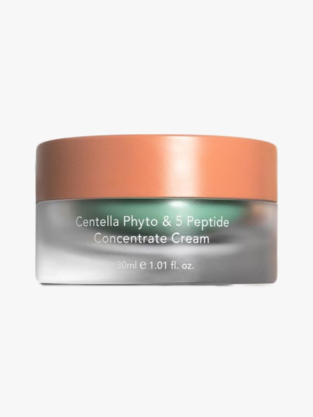 Haruharu Wonder Centella Phyto & 5 Peptide Concentrate Cream in branded tub component on a light gray background